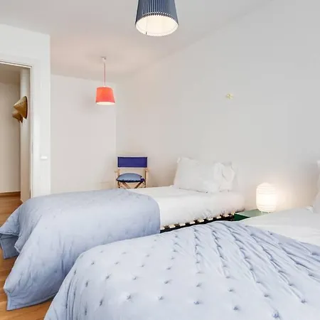 Apartment Charming 2 Bedroom In Belem