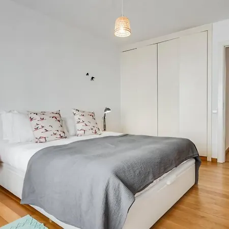 Apartment Charming 2 Bedroom In Belem *