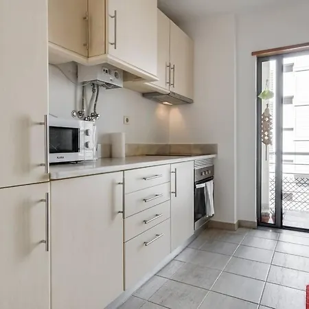 Apartment Charming 2 Bedroom In Belem